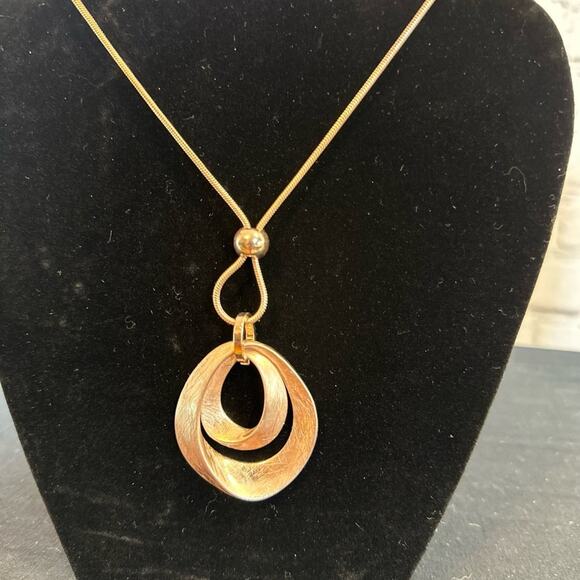 Gold Waterdrop Brushed Pendant on a Gold Rope Chain - Picture 2 of 13